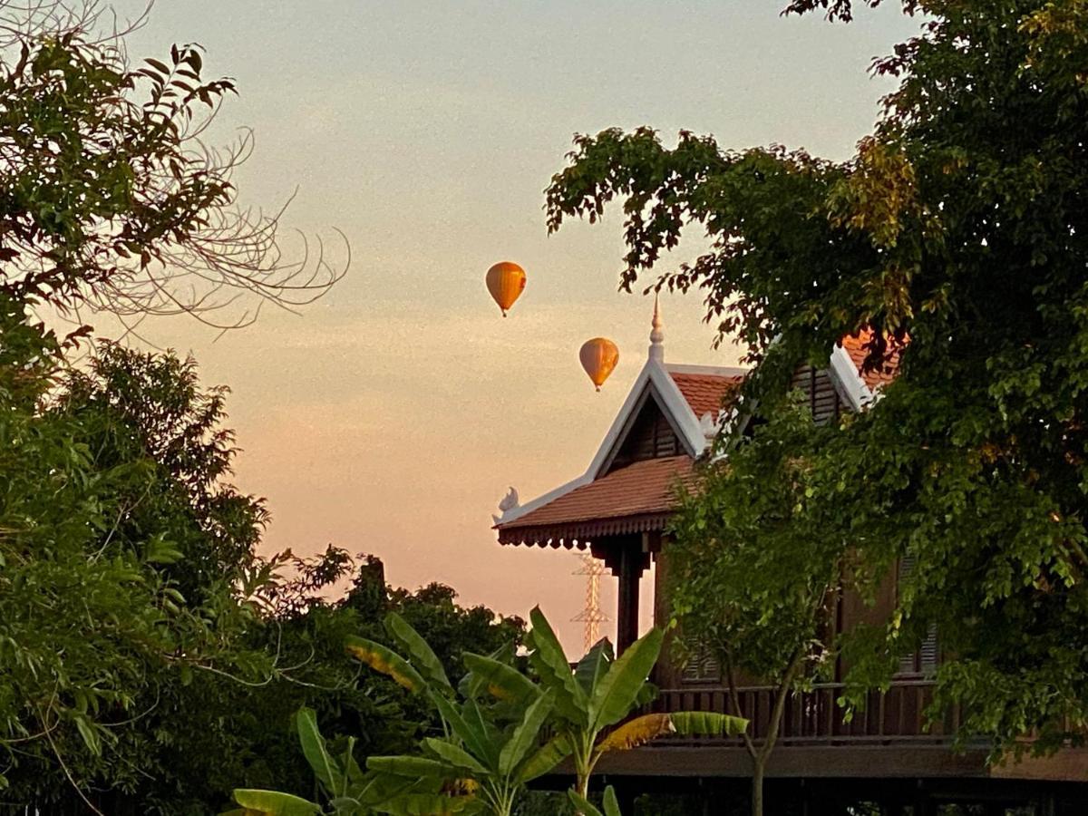 Hotel Mane Hariharalaya Siem Reap Esterno foto