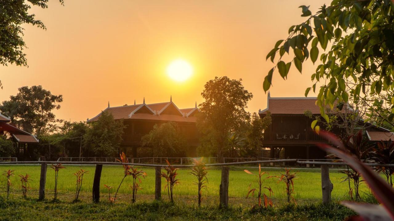 Hotel Mane Hariharalaya Siem Reap Esterno foto